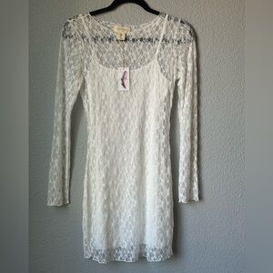 NEW WITH TAGS JESSICA SIMPSON WHITE LACE DRESS Size MED